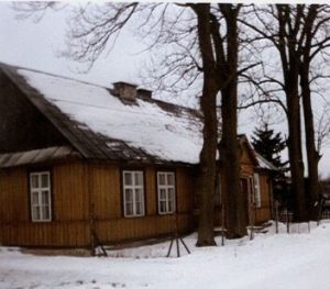 staraszkolaa-300x263-1.jpg