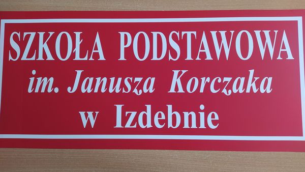 tabliczka-szkola-scaled.jpg